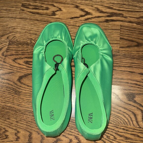 ZARA Satin Effect Ruched Ballet Flats – Green (US 8 Women) - Picture 4 of 7